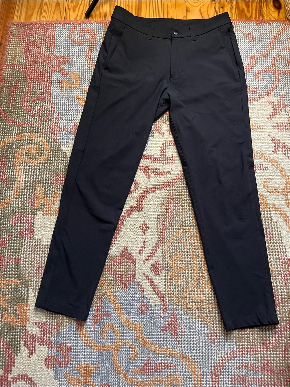 Lululemon ABC Trousers Commission Black Pants Men’s 30 Performance Chino EUC